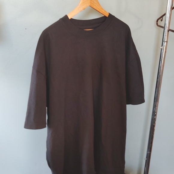 YZY x GAP Black Tee - Picture 1 of 5